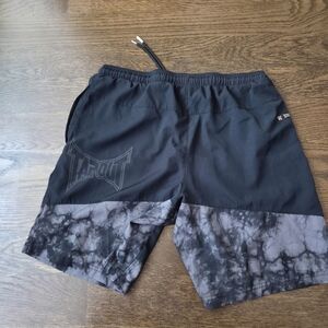 Tapout Black and Gray Athletic Shorts Sz.S